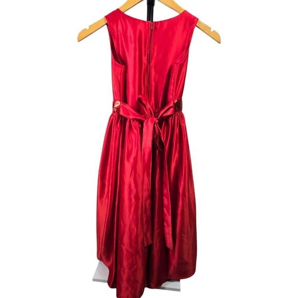 Kiki Red Sleeveless Dress - Picture 5 of 7